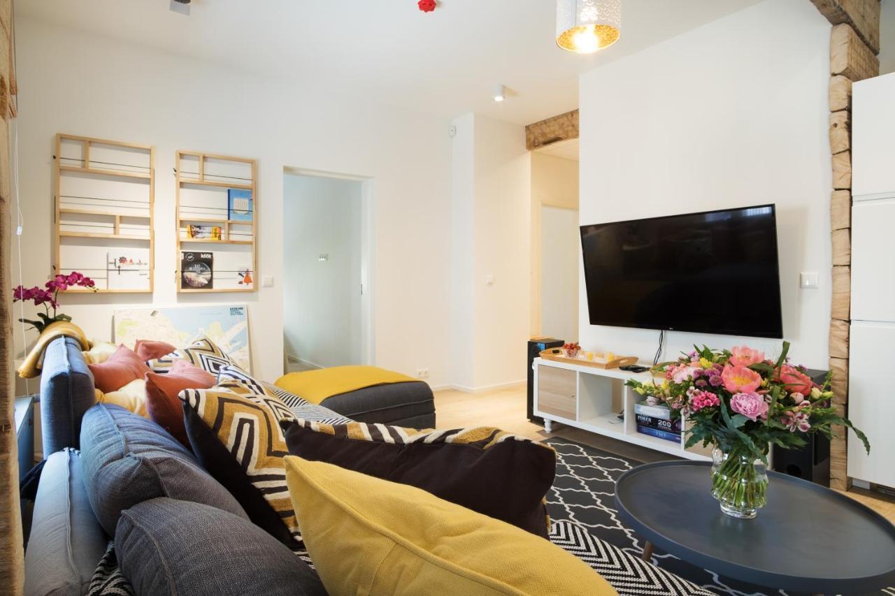 Family Apartment Reval Esterno foto